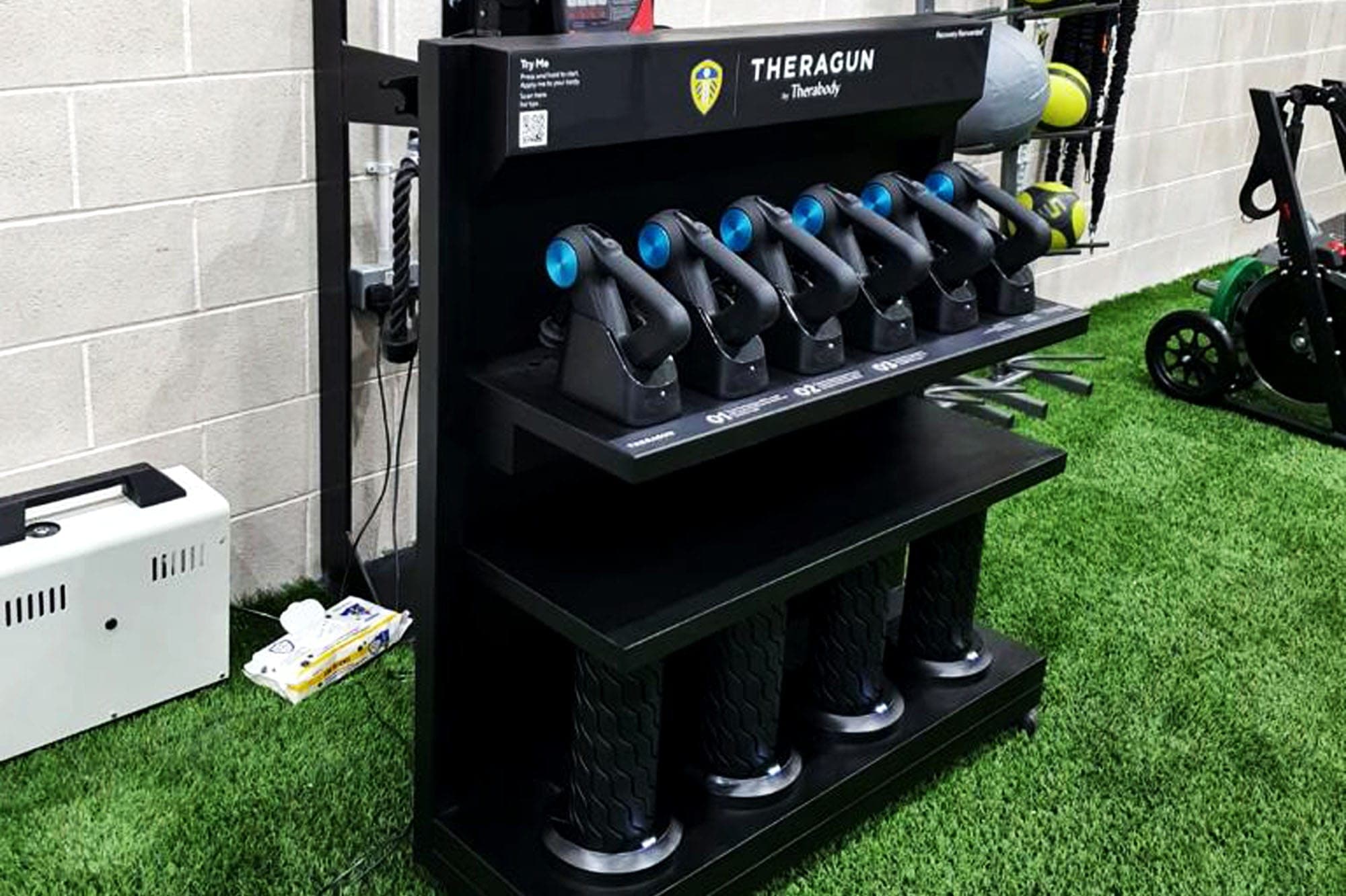 Therabody display cart